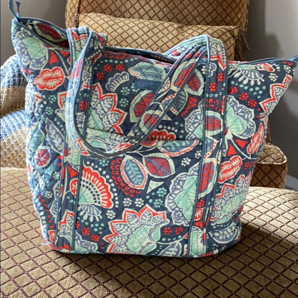 Vera Bradley Bag